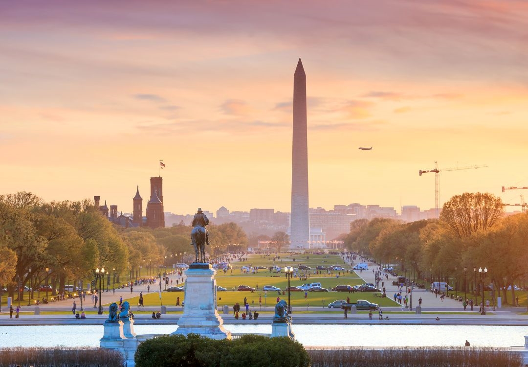 Washington enfrenta noches frescas y lluvias dispersas