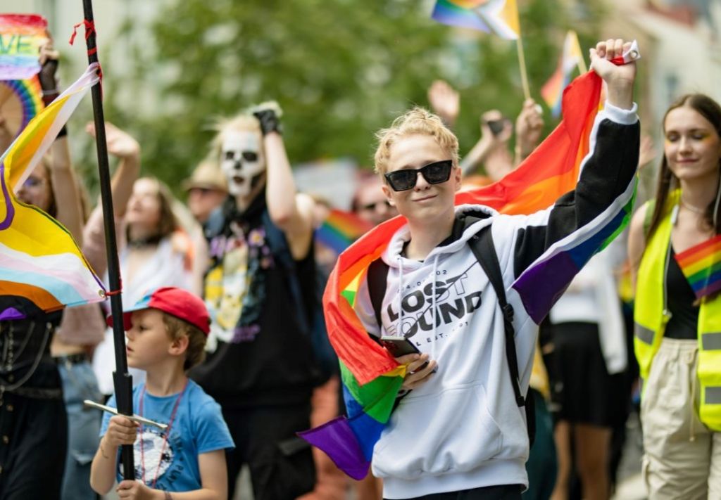 Cartelera artística en el mejor escenario del orgullo LGBTQ+